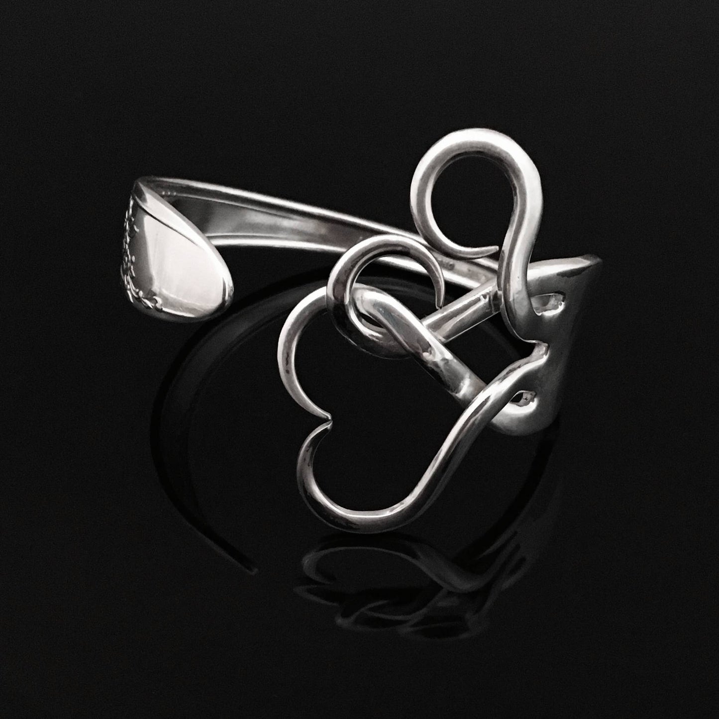 Intertwining Hearts Bracelet
