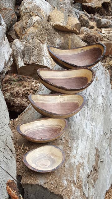 10" BLACK WALNUT OVAL BOWL