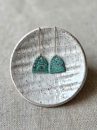 Hydrangea Short Arch Earrings