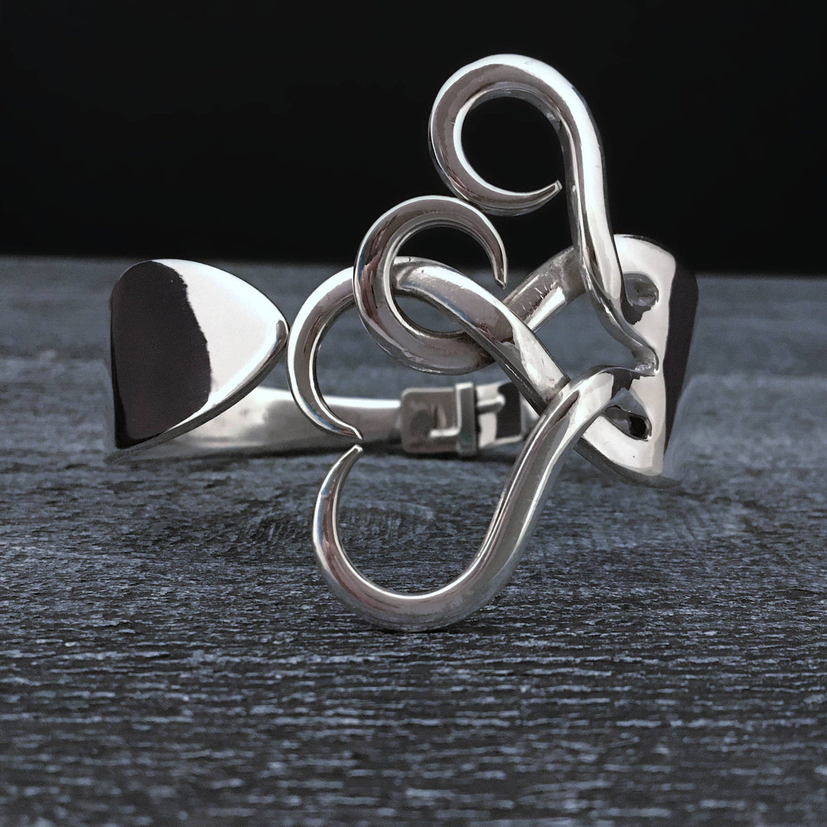 Intertwining Hearts Bracelet