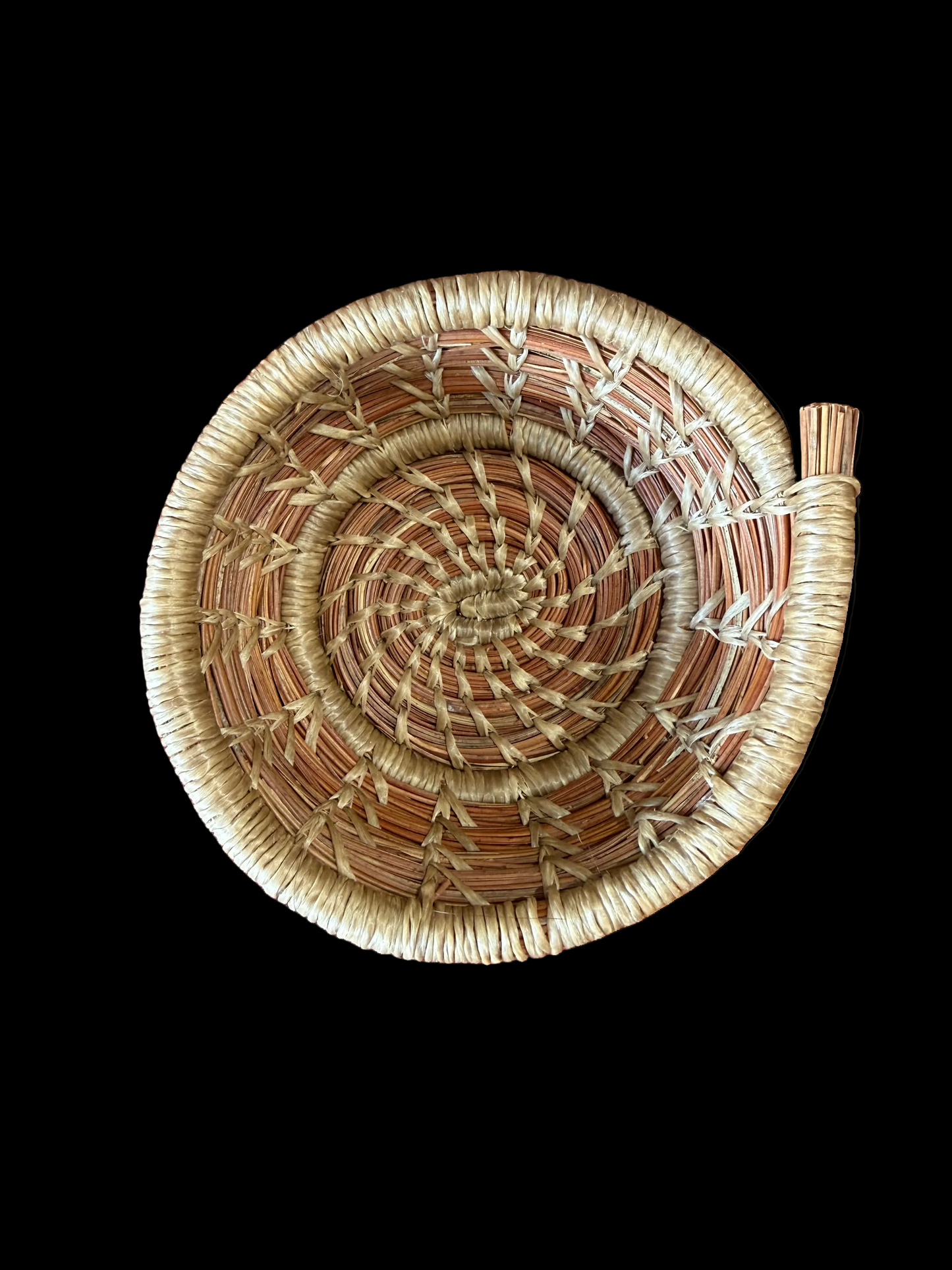 Beige High-Sided Pine Needle Basket