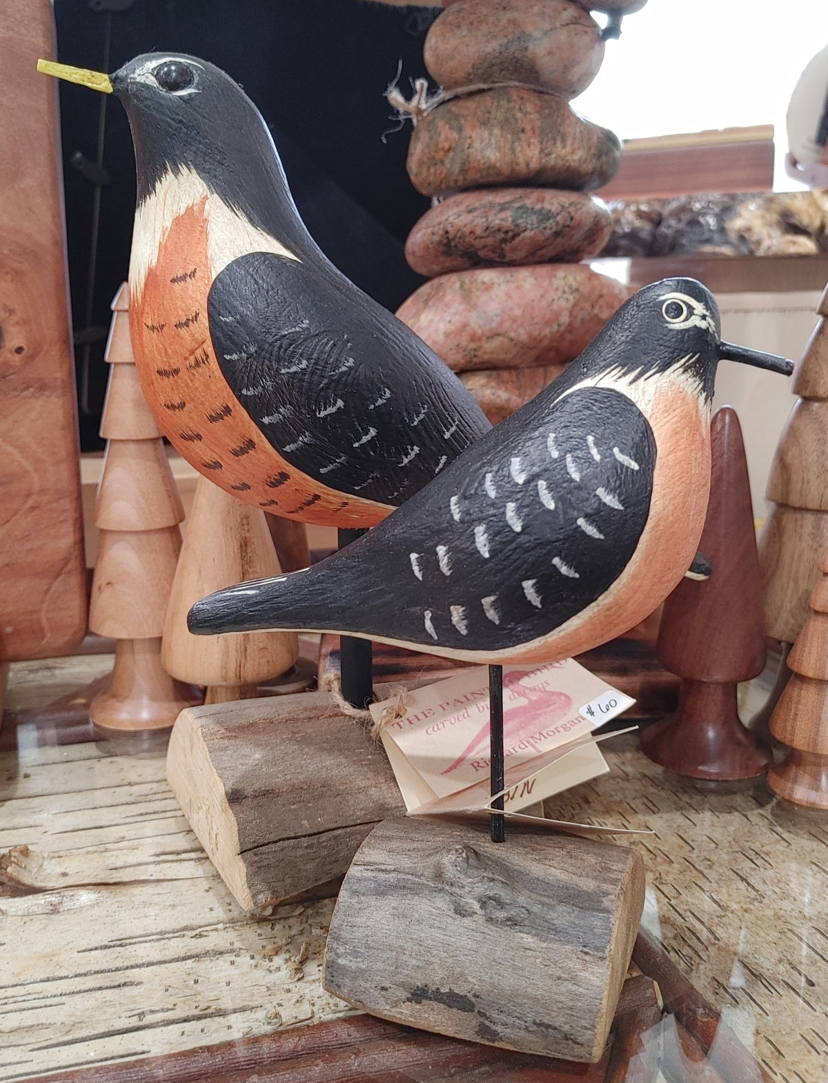 wooden-hand-carved-robin-bird-decor