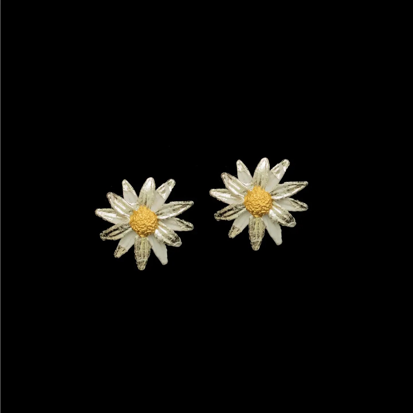 Daisy Stud Earrings