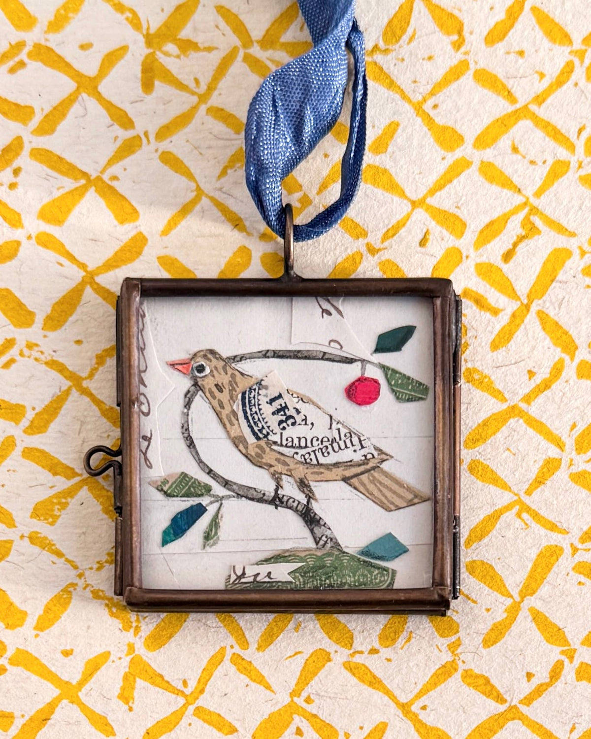 Cerise Folk Bird ~ Art Locket Ornament Vintage Handmade