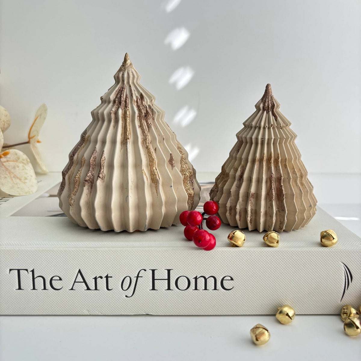 Origami Christmas Tree Set | Christmas Decor: Champagne Bronze Marble