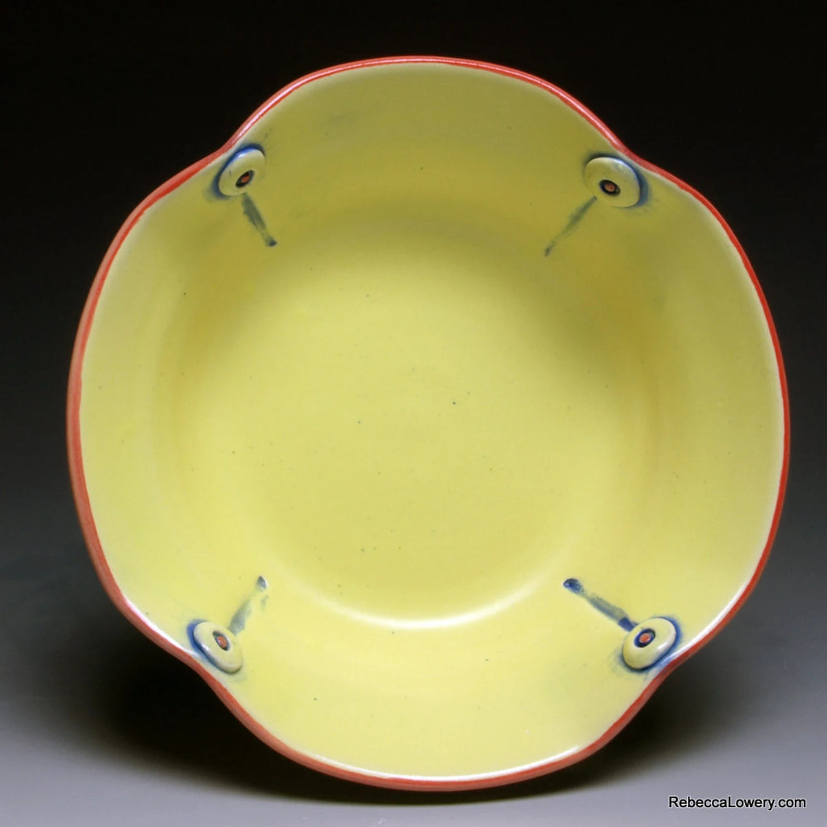 Button Cake Bowl
