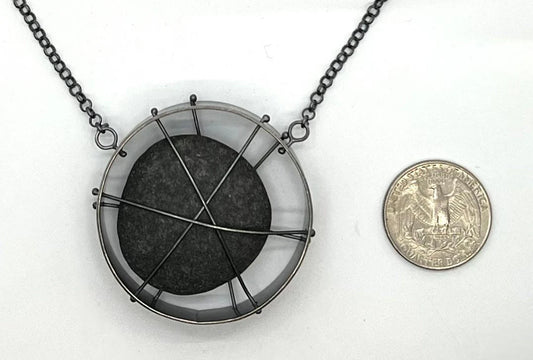 Trapped Rock Circle Necklace