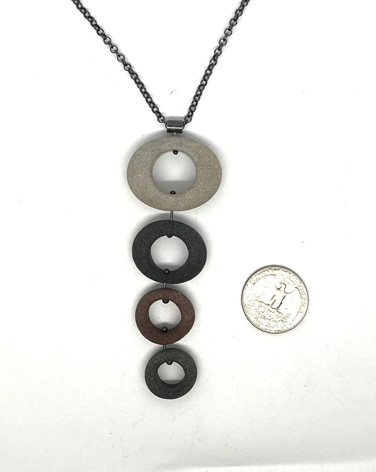 4 Circle Rock Necklace