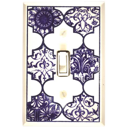 Single Ceramic Switchplate - Blue Quatrefoil