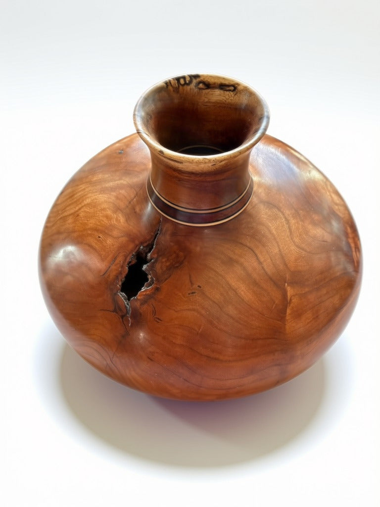 Vase w/ Cherrywood & Applewood