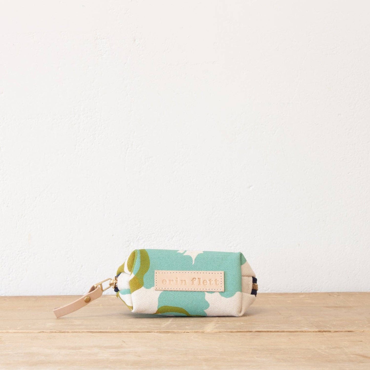 Seaweed Hazel Darlene Navy Zip Bag
