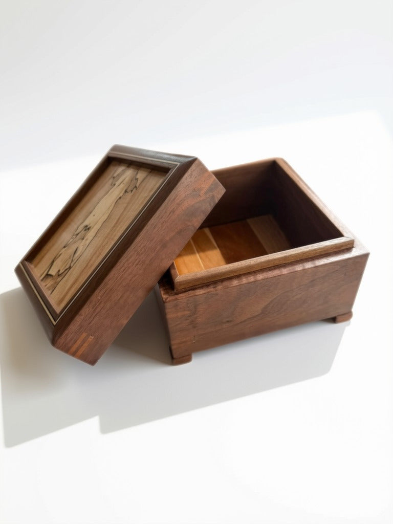 Walnut Square Box w/ Fitted Lid