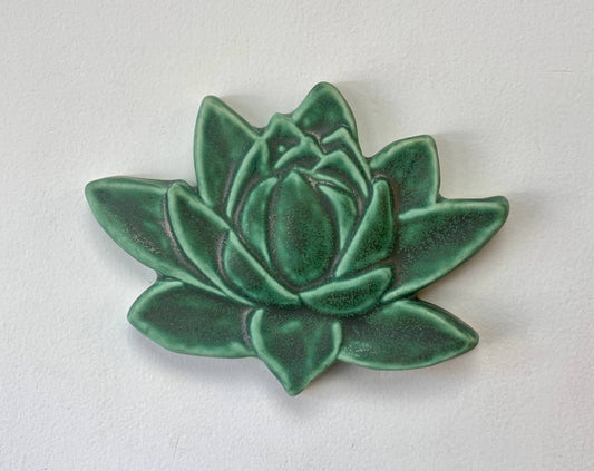 Lotus flower tile, Art tile: Leaf Green