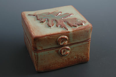 Ceramic Oak Leaf Box