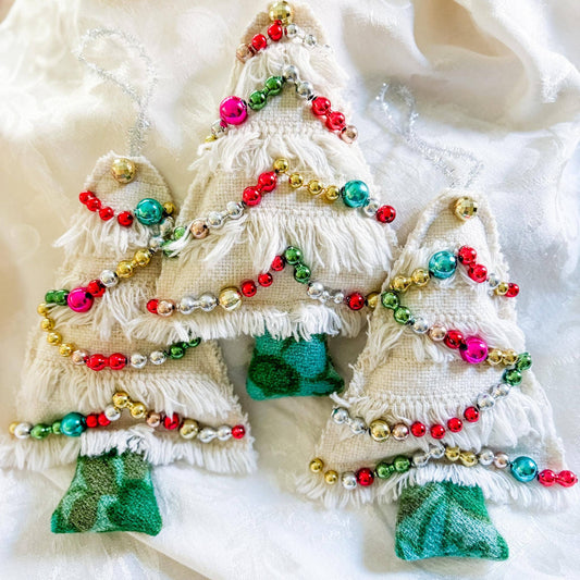 Mod Beads Cheery Tree - Hooked Rug Christmas Tree Decor