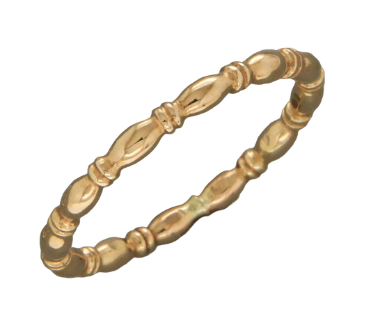 Egg Wire Ring: Gold Filled