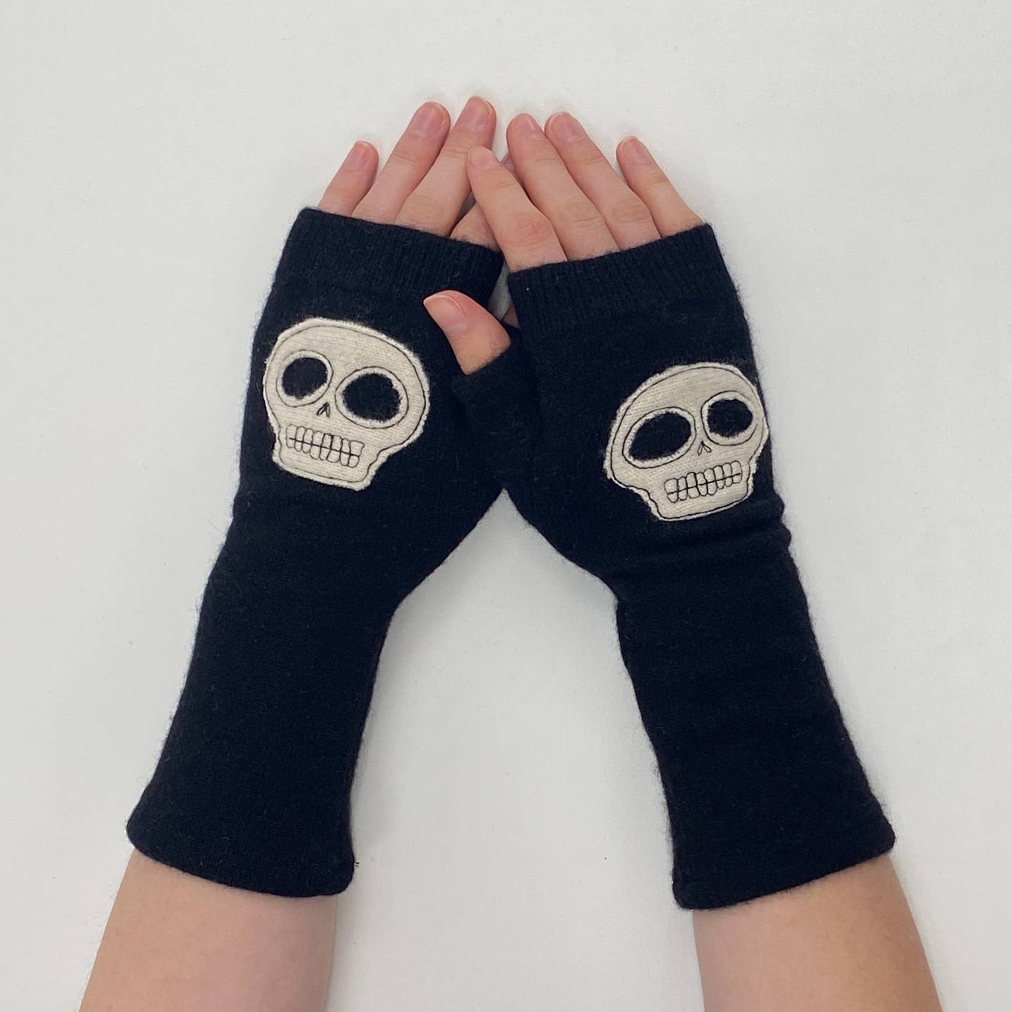 Fingerless Cashmere Gloves-Skull: Black / One Size Fits Most