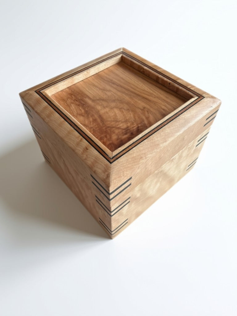 Birdseye Maple Square Box w/ Fitted Lid