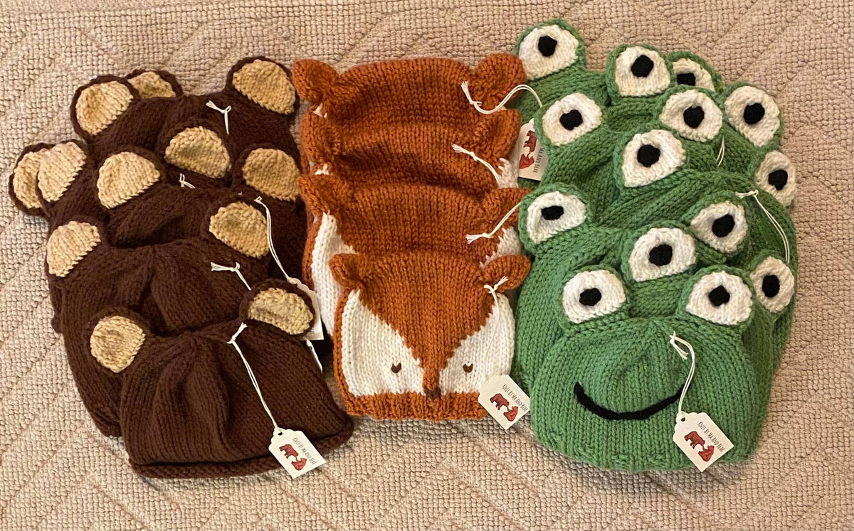 Frog hat; hand knit baby infant hats beanie newborn toddler: Baby