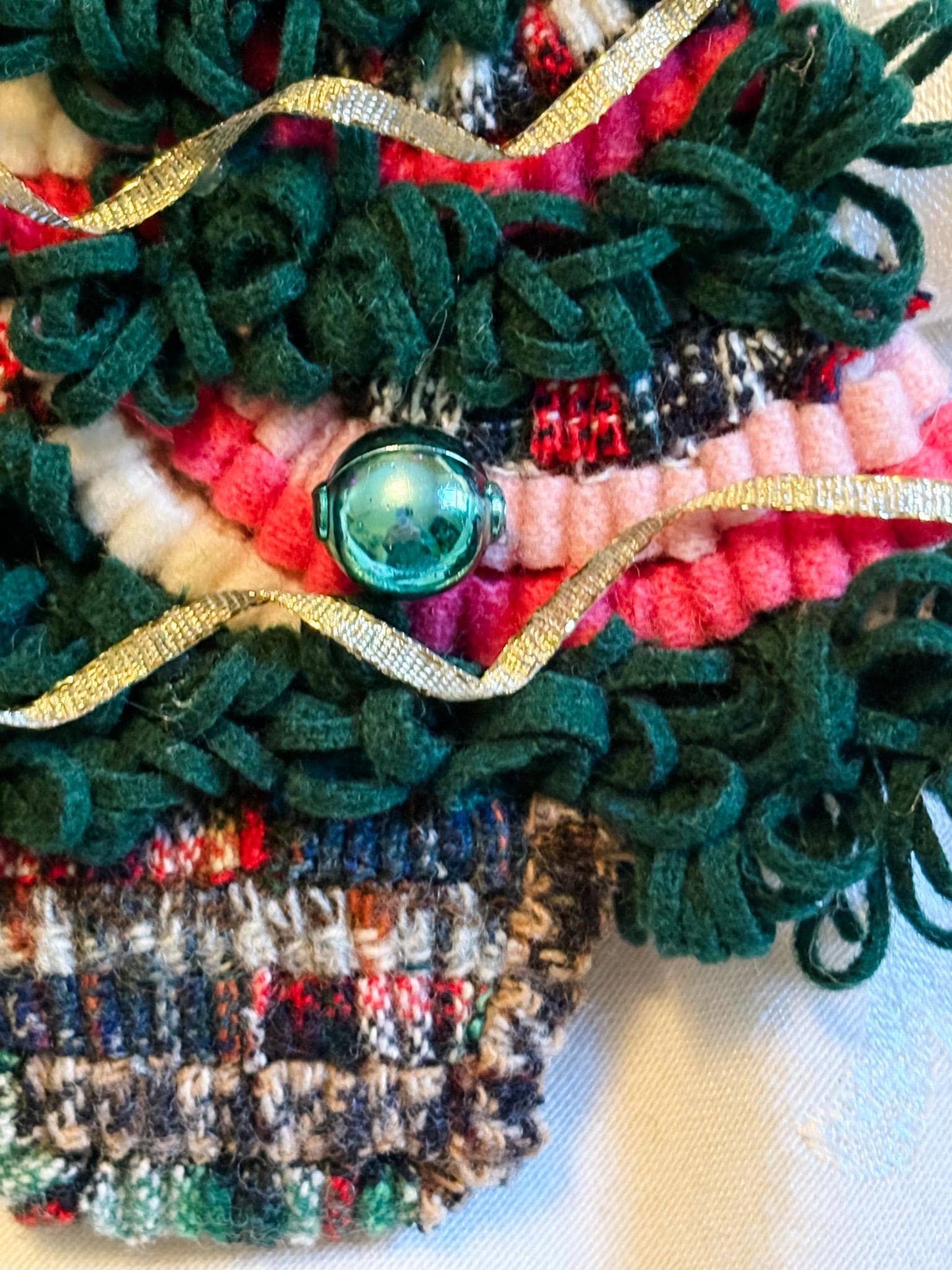 Holly Berry Cheery Tree - Hooked Rug Christmas Tree Decor