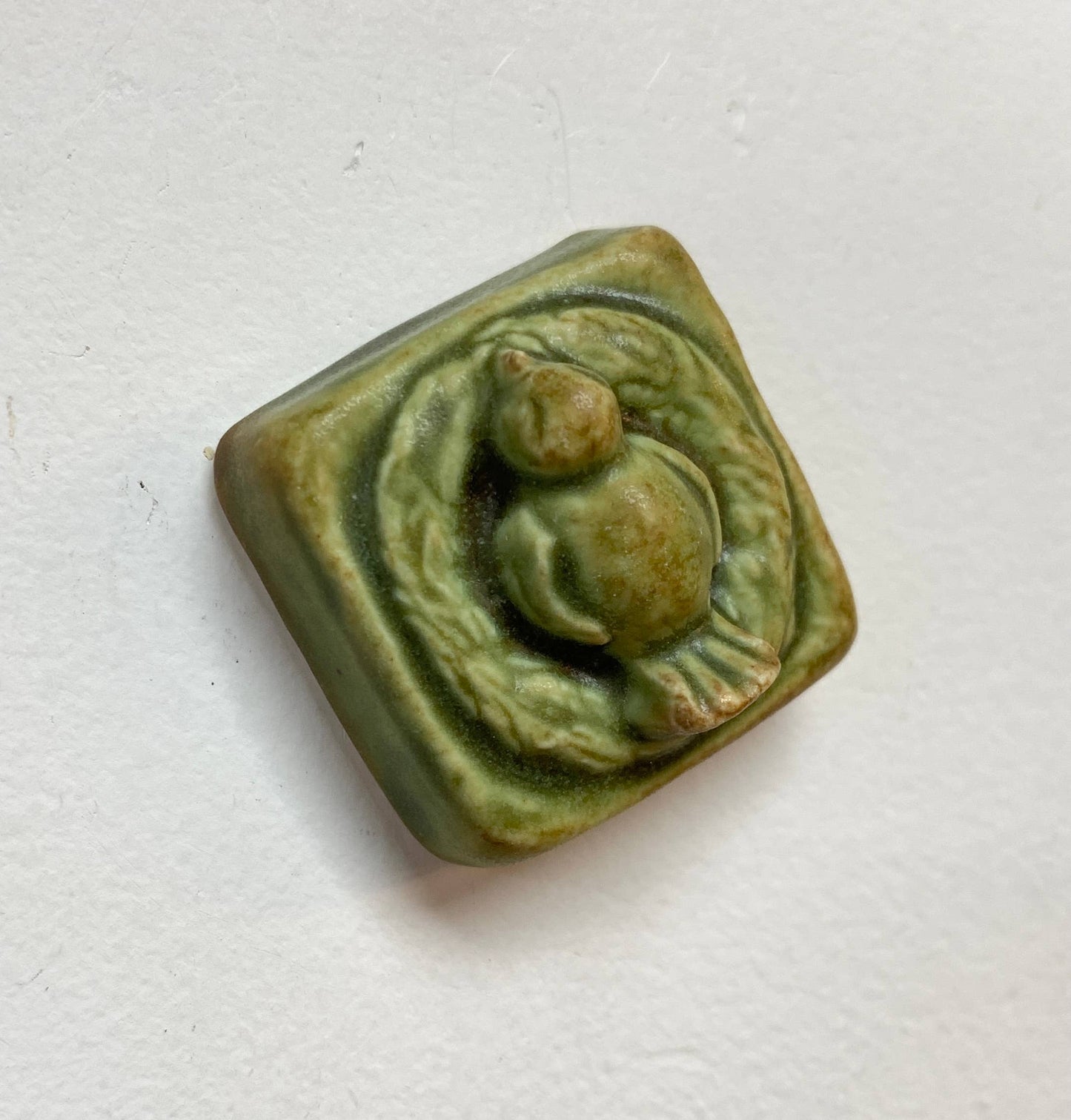 Bird in Nest Tile: Leaf Green