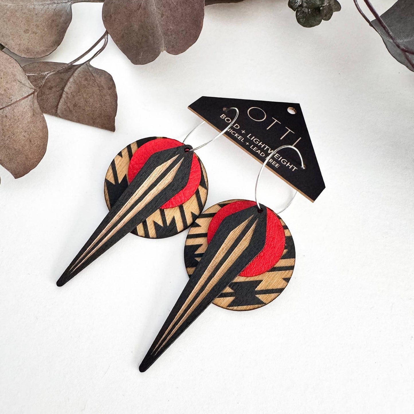 Architectural Leather+Birch Limited Spring: PAPRIKA: Wright Paprika / Basic Silver