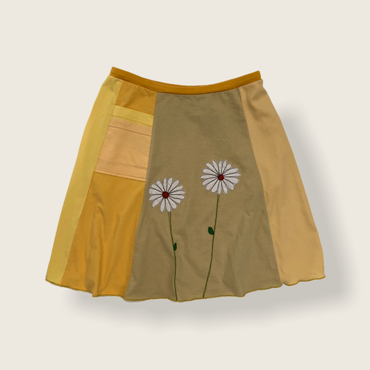 Classic Applique Skirt-Daisy: Yellows