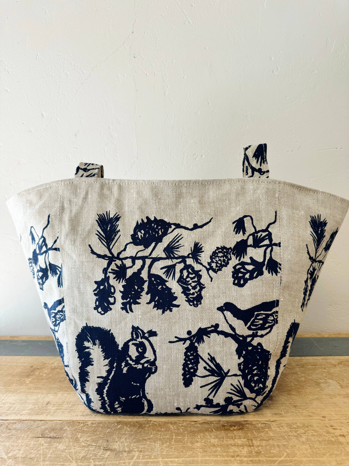 Pine Cone Heavy Linen Boho Tote Bag: Navy