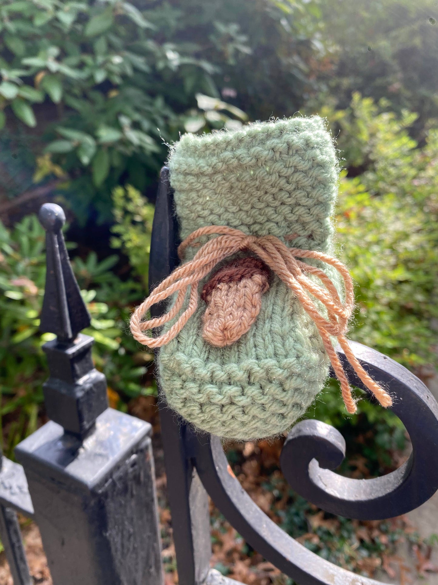 Acorn; hand knit baby hat and/or booties - baby toddler: Baby booties