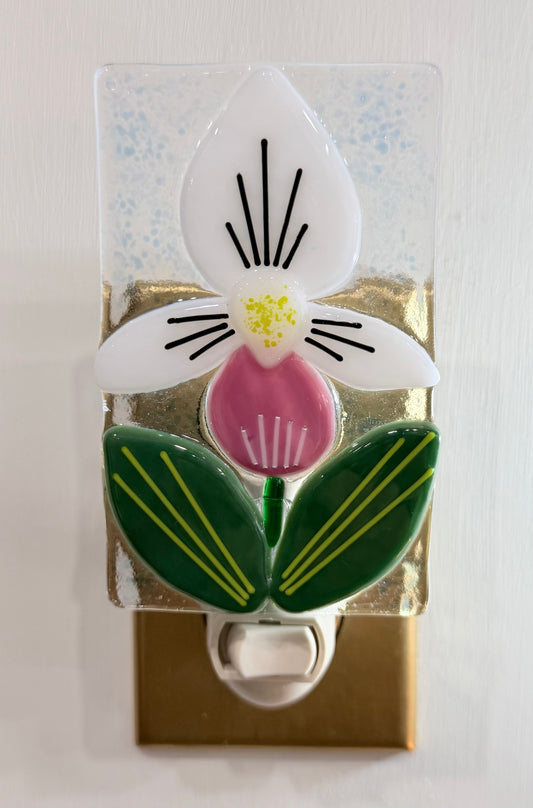 Trillium Fused Glass Nightlight