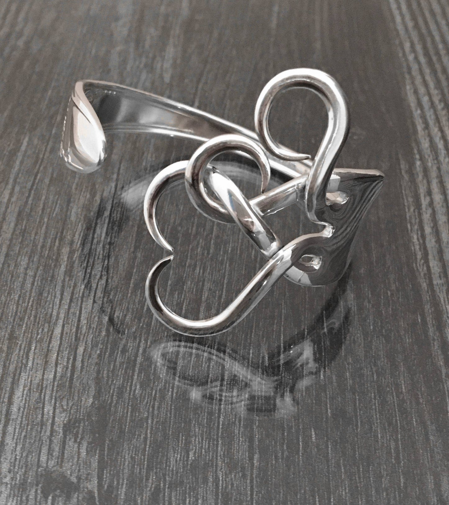 Intertwining Hearts Bracelet