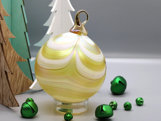 Ribbon Ornament - Light Gold & White