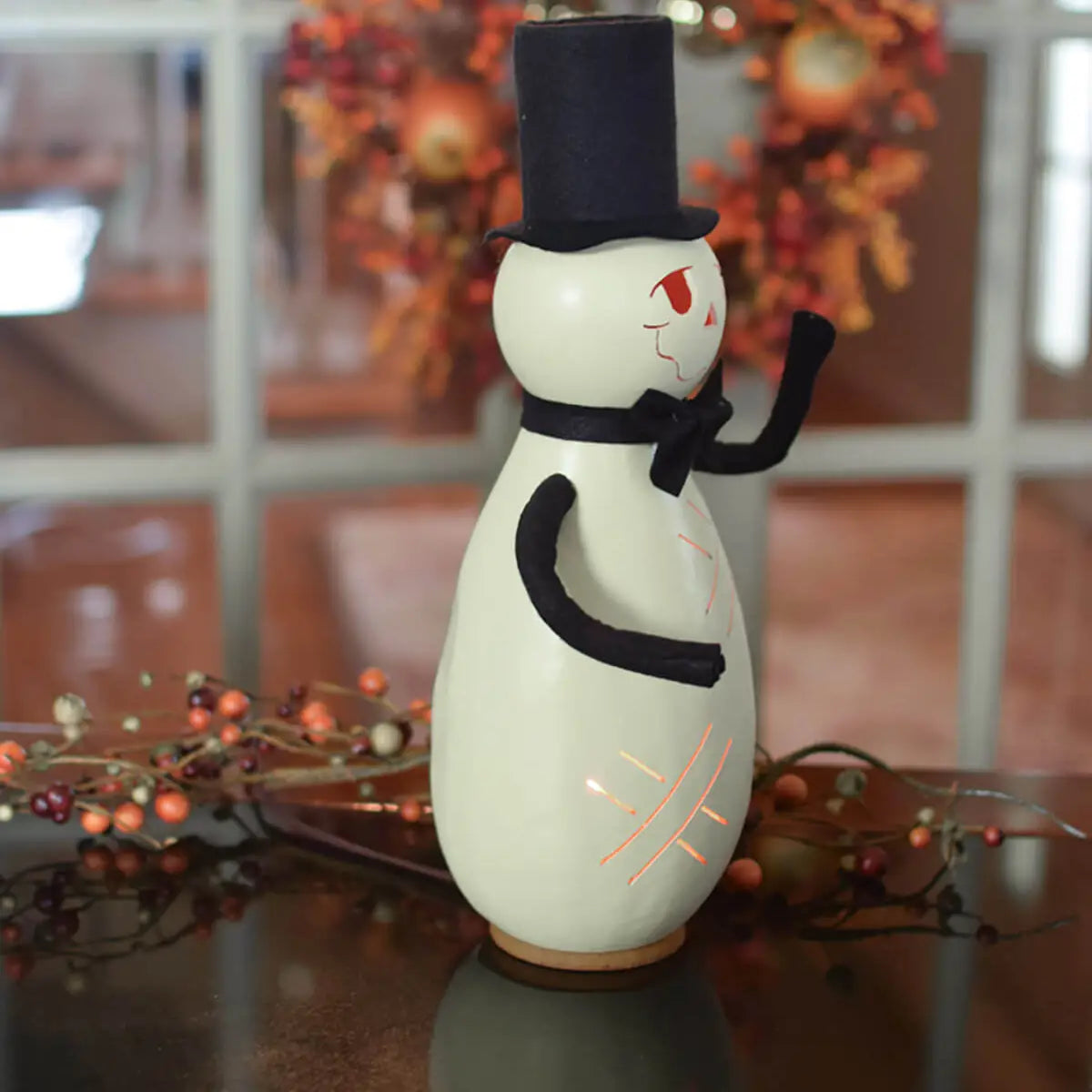 Hand-Crafted Mummy Gourd Luminary - Maverick Small