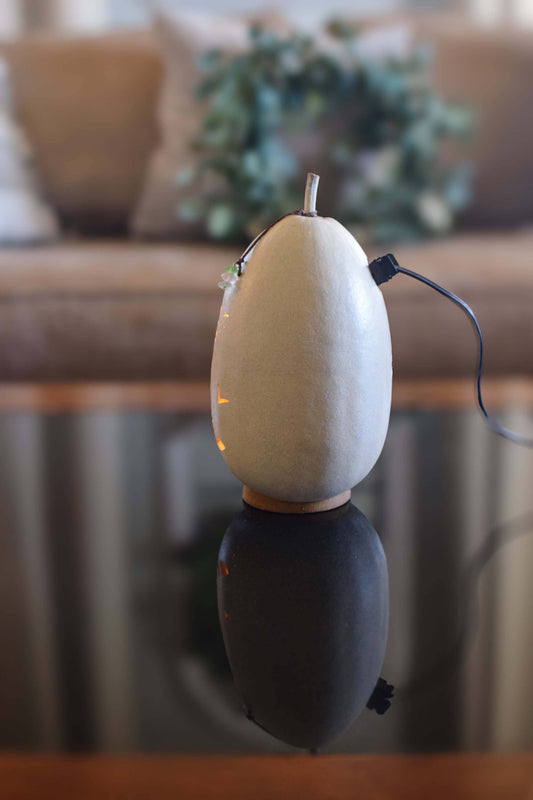 Hand-Crafted Coastal Gourd - Light House - Medium Lit