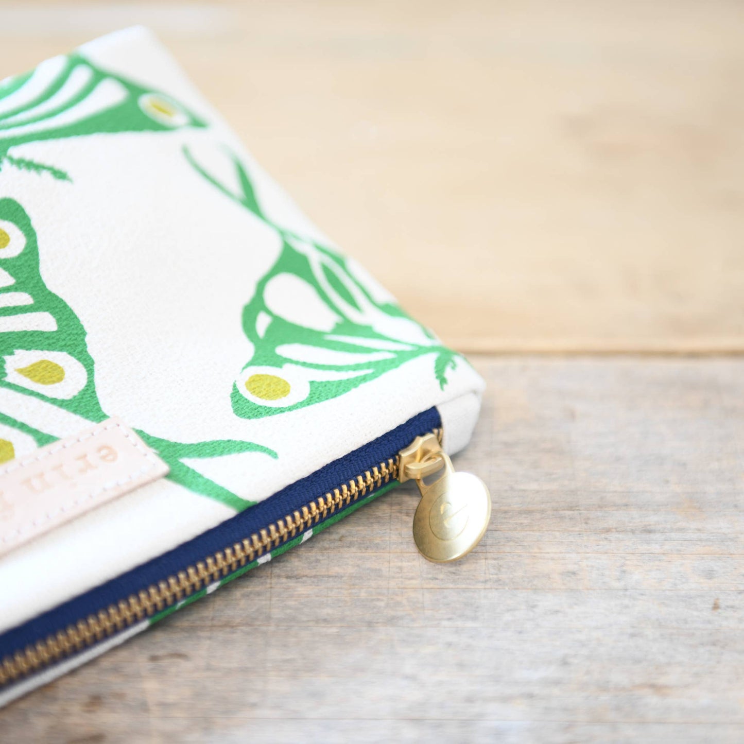 Luna Laura Bag: Kelly + Pea / Navy Zip