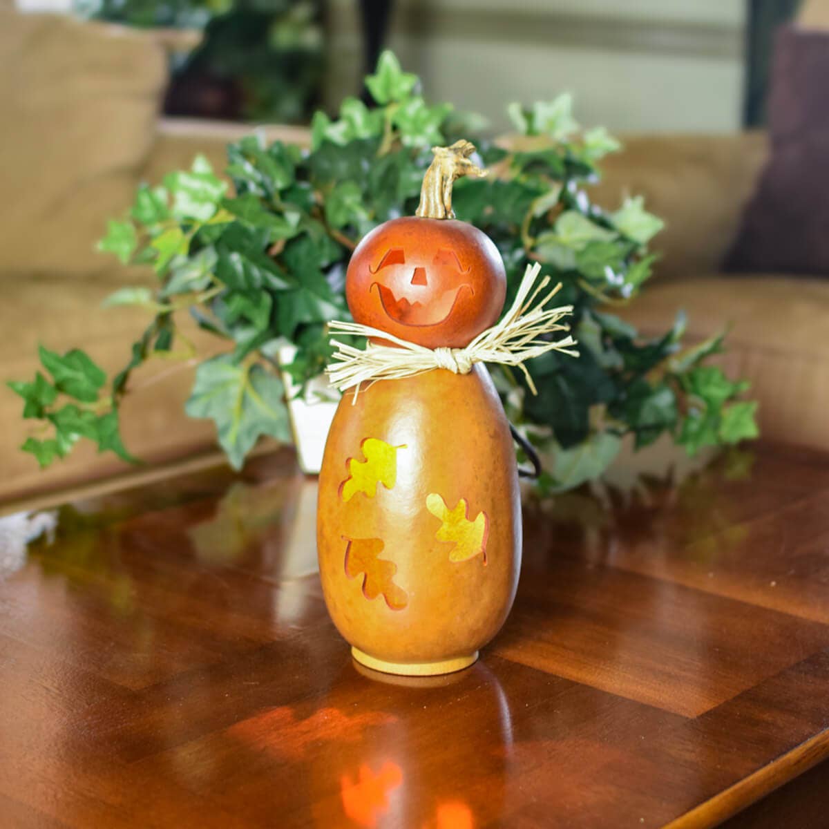 Hand-Crafted Gourd Luminary - Dexter Small Tall Lit