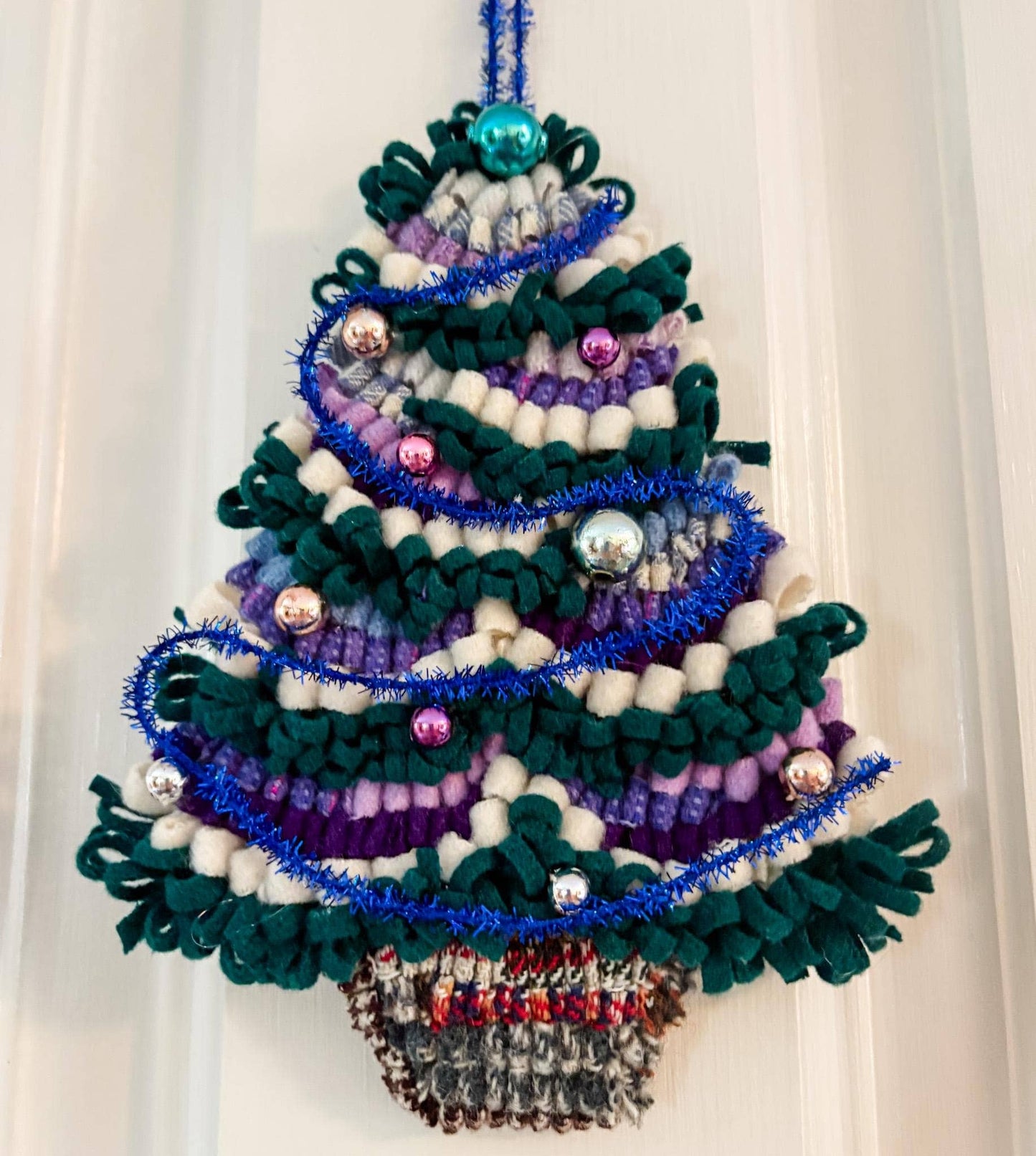 Snowy Night Cheery Tree - Hooked Rug Christmas Tree Decor