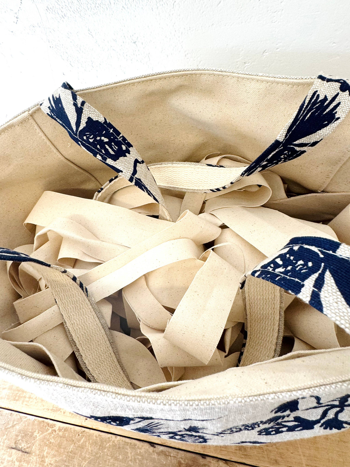 Pine Cone Heavy Linen Boho Tote Bag: Navy