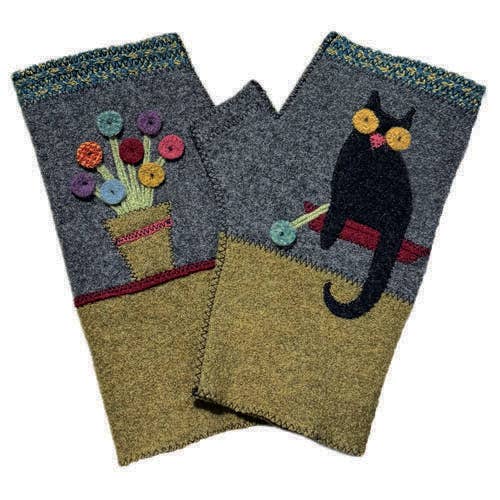 Boo Fingerless Gloves
