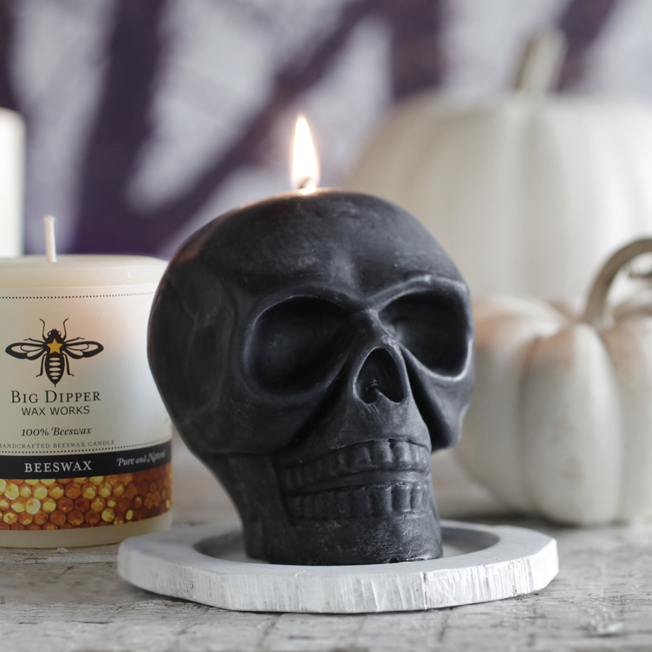Sculpted Skull Candle – 100% Beeswax – Black