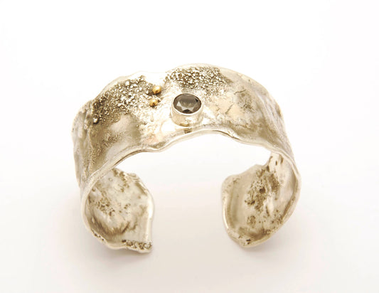 Reticulated Cuff with Amethyst / L