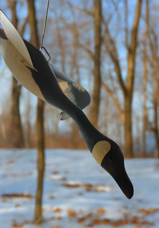 flying-ceiling-goose