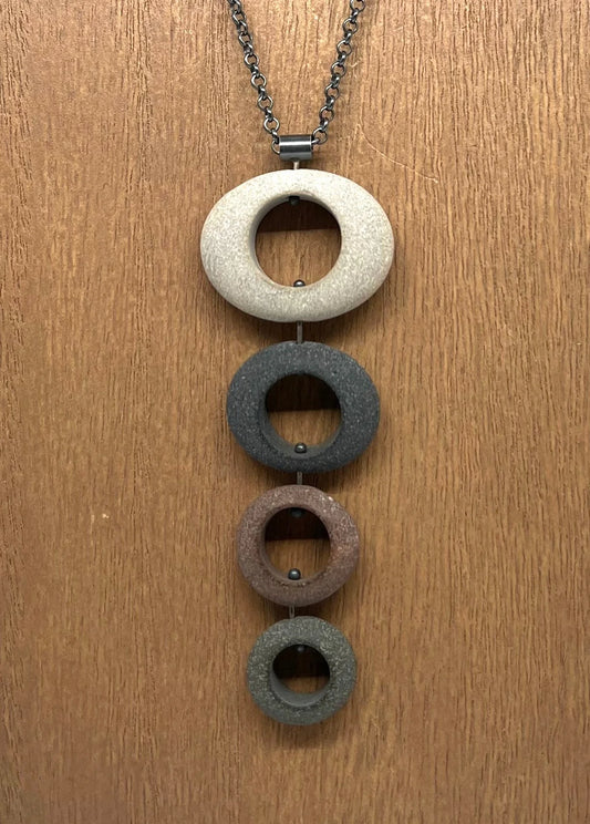 4 Circle Rock Necklace