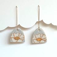 Poppy Short Arch Earrings - Gray