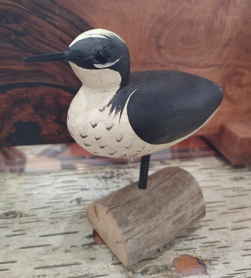 solitary-wooden-carved-sandpiper